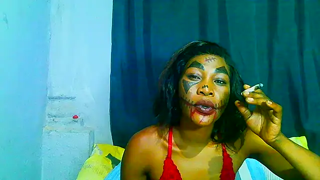 freaky_naughty live cam on Stripchat