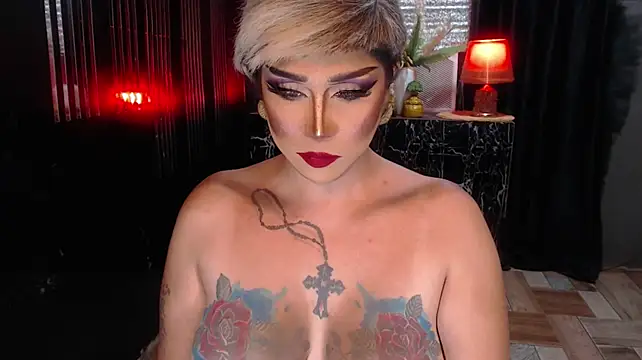 UrPlayfulMistress live cam on Stripchat