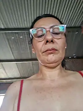 Mia-funny20