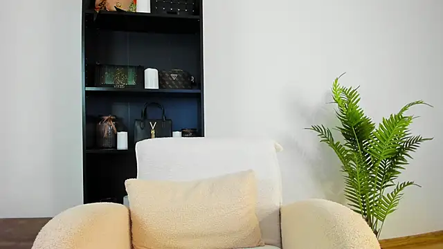 khloe_starrr