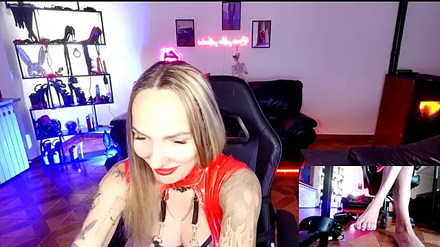 Monicamaxwell live cam preview
