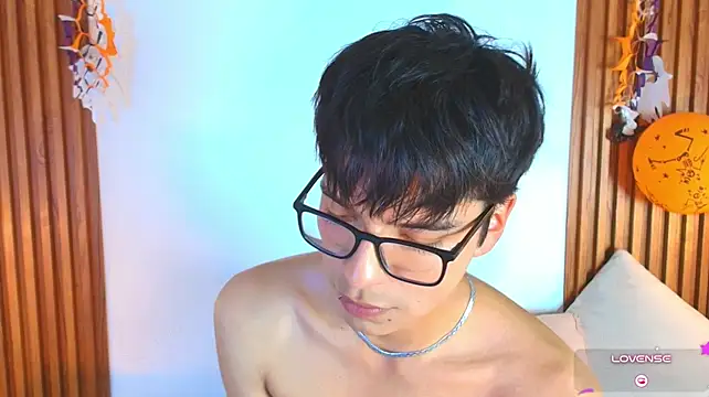 Milo_Wolff live cam