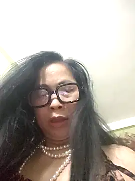 Hangem111 live cam preview