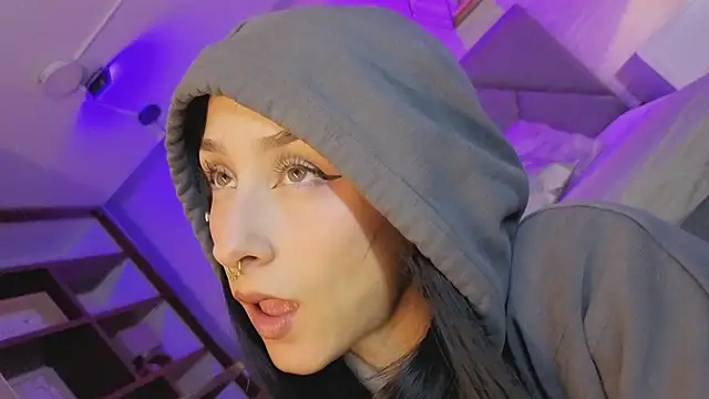 lhiamfitt10