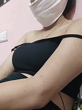 Anjali-8905