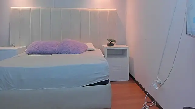 Emma_Lara1