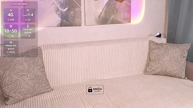 Alice_same
