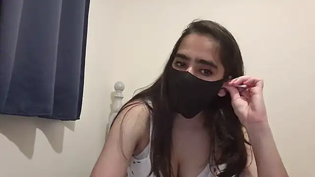 DesiSiren live cam