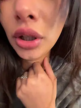 evangelineroos live cam
