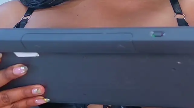 VanessaGlenn