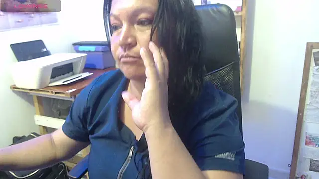 isis_milove live now