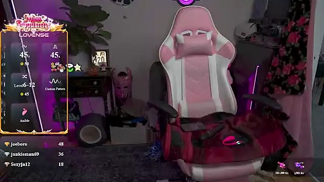SpaceCowWhore webcam