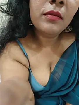 Rukmini_Rukku_97的直播画面