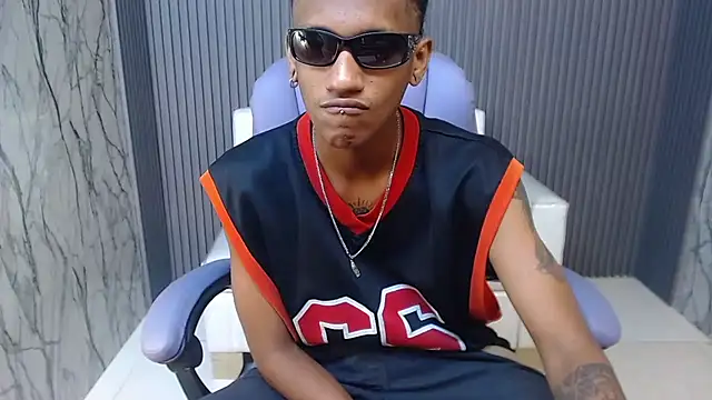 ManSant live now