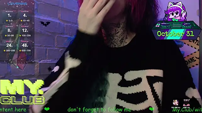 Witch_Emma webcam