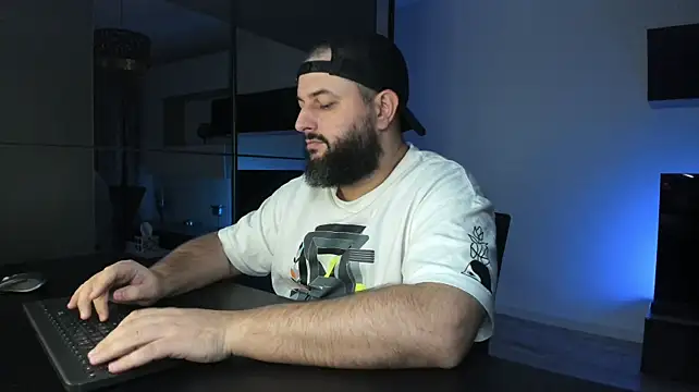 DravenPeak live cam on Stripchat
