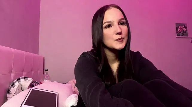 ShaunDannatt live cam on StripChat