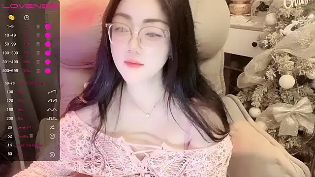 Monica-666888- live cam on Stripchat