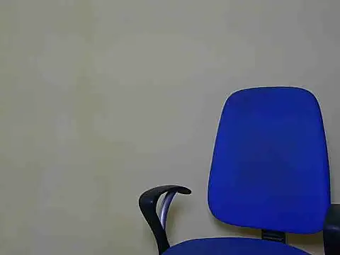 Lipsa_sexy_doll live cam on Stripchat