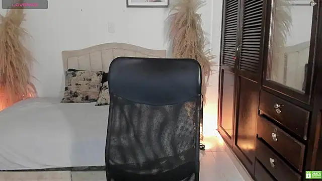BarbaraMendez live cam on Stripchat