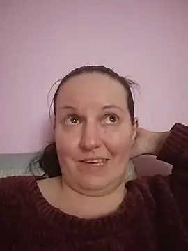 BustyLadyAlma