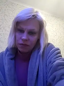 Julie_Silver