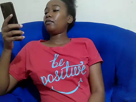 Lovenana20 live cam on Stripchat