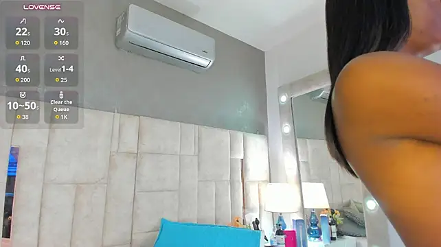 IsisBrown_ live cam on Stripchat