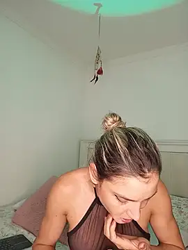 ASHLEY_BLAIR live cam on StripChat