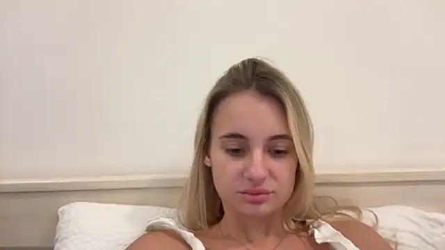 Alisia_blondkiss