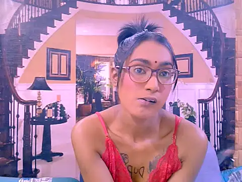 IndianRebel4u2Luv live cam on StripChat