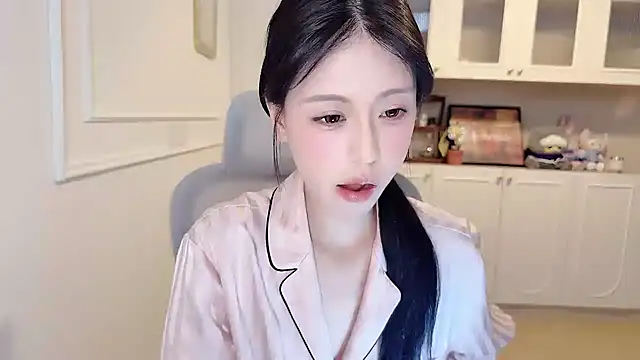 emma-06 (F teen) - 十一月 我们都会越来越好 对吗