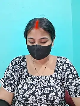 DivyaBhabhi69@xh live cam on Stripchat