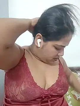 indian_angelpriyanka123 (Ask my age) - Pussy oil show
