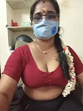 Tamilyazhini19