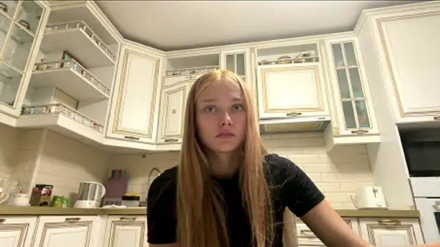 Romy_Grei live cam on Stripchat