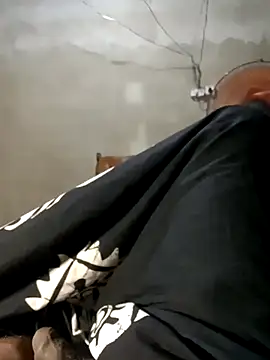 nnb6684 (Ask my age) - Handjob