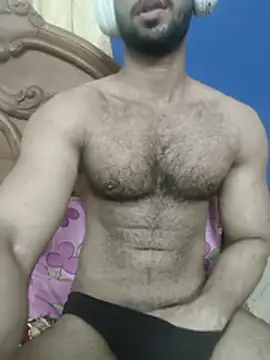 muscularguywithbigcock (M young) - Payday