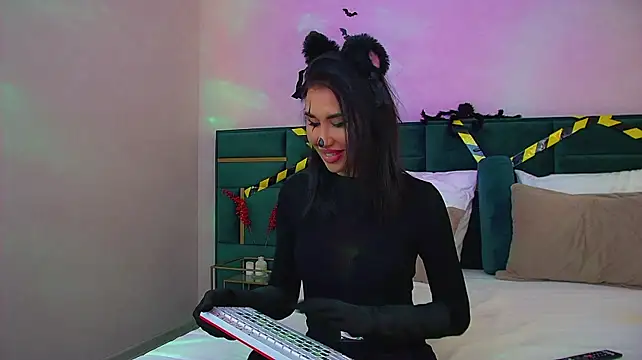 KaylaMouss