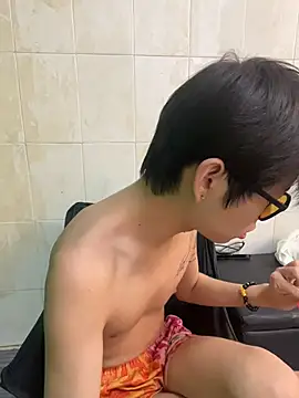 DDD_17 live cam