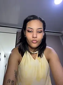 elena_velez