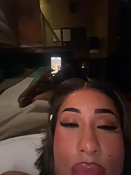 Cocobabexxx live cam on Stripchat