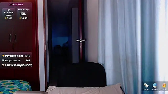 TastyTrap_18 live cam on Stripchat