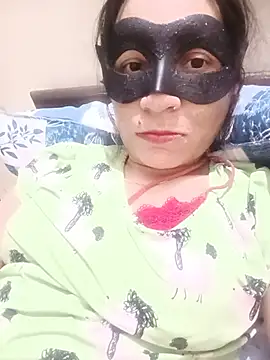 Lusty_trailer