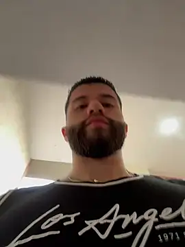 Frank_Farrell live cam on Stripchat