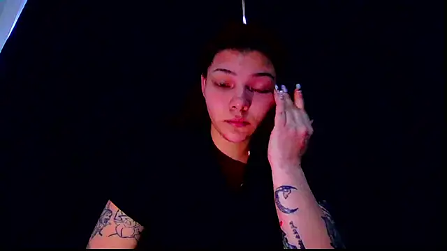 AlixDream_HL live cam on Stripchat