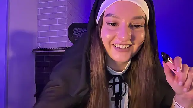 Rabli1 live cam on Stripchat