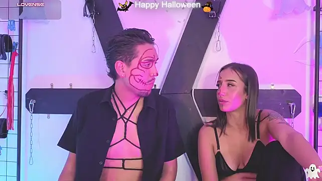Mr_Draven_and_Emma live cam on Stripchat