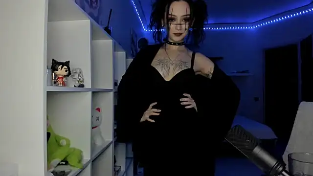 PurrYuna live sex cam