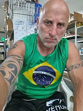 Senor_martin live cam on Stripchat